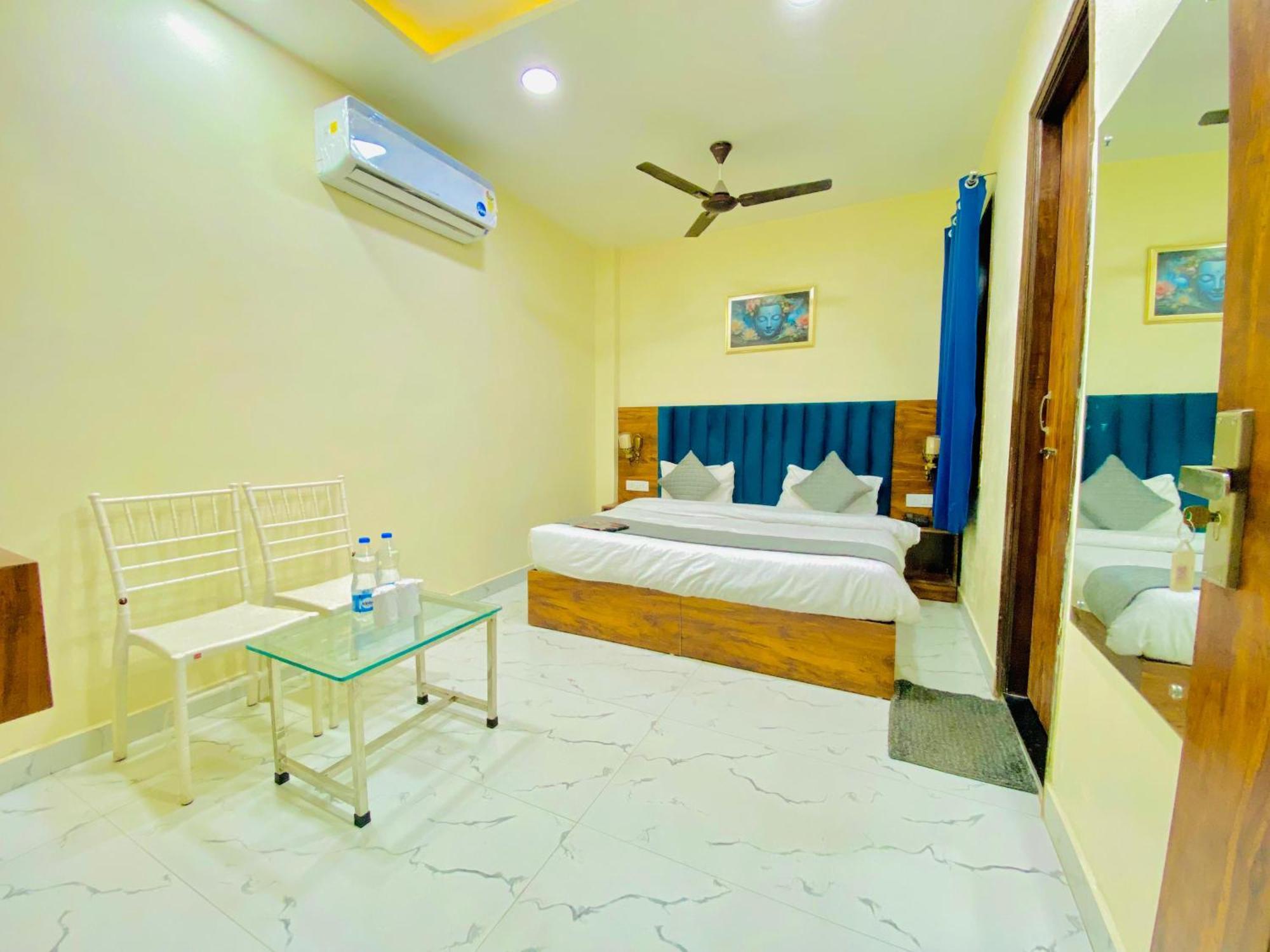 Hotel Holiday First 300 Meter From Golden Temple Amritsar Extérieur photo
